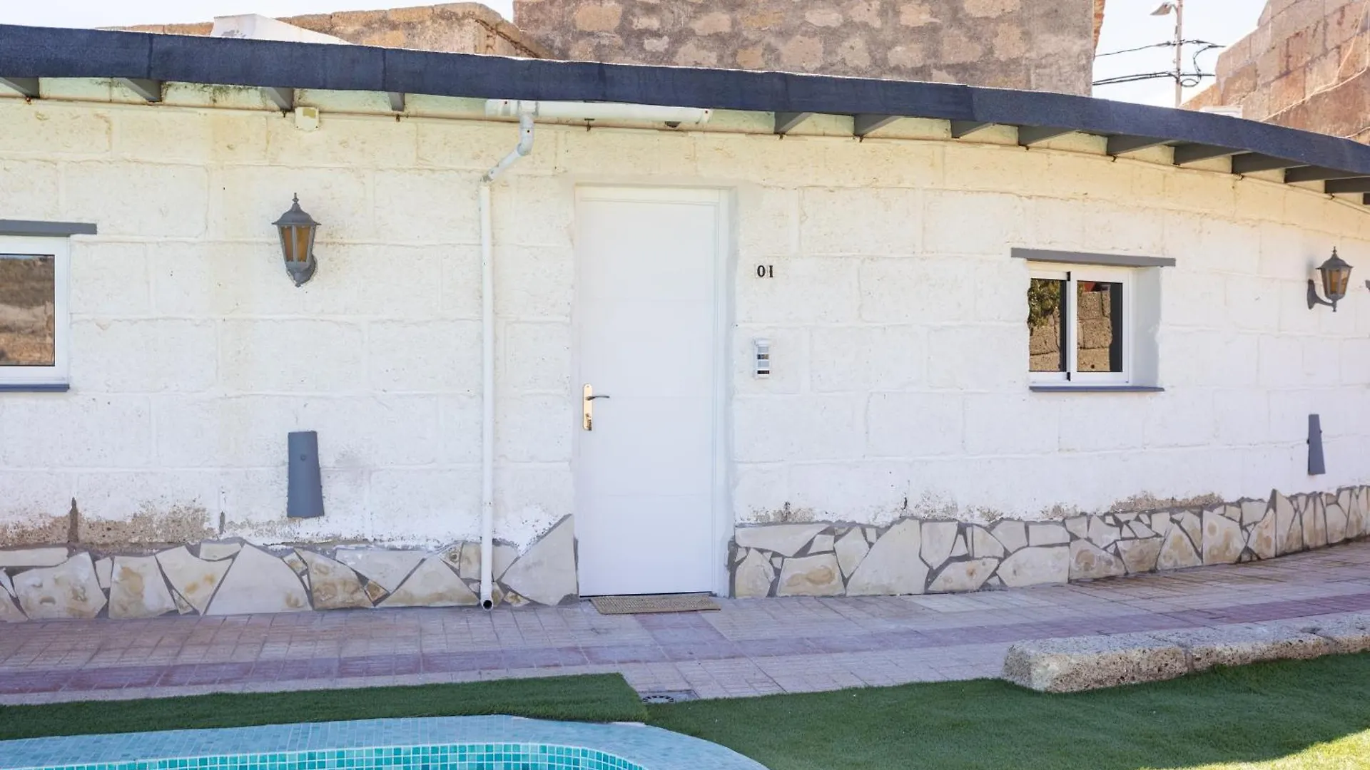 Διαμέρισμα Apartamentos Y Estudios Oasis Tenerife Rentals Con Piscina Climatizada Y Cocina Exterior El Draguito