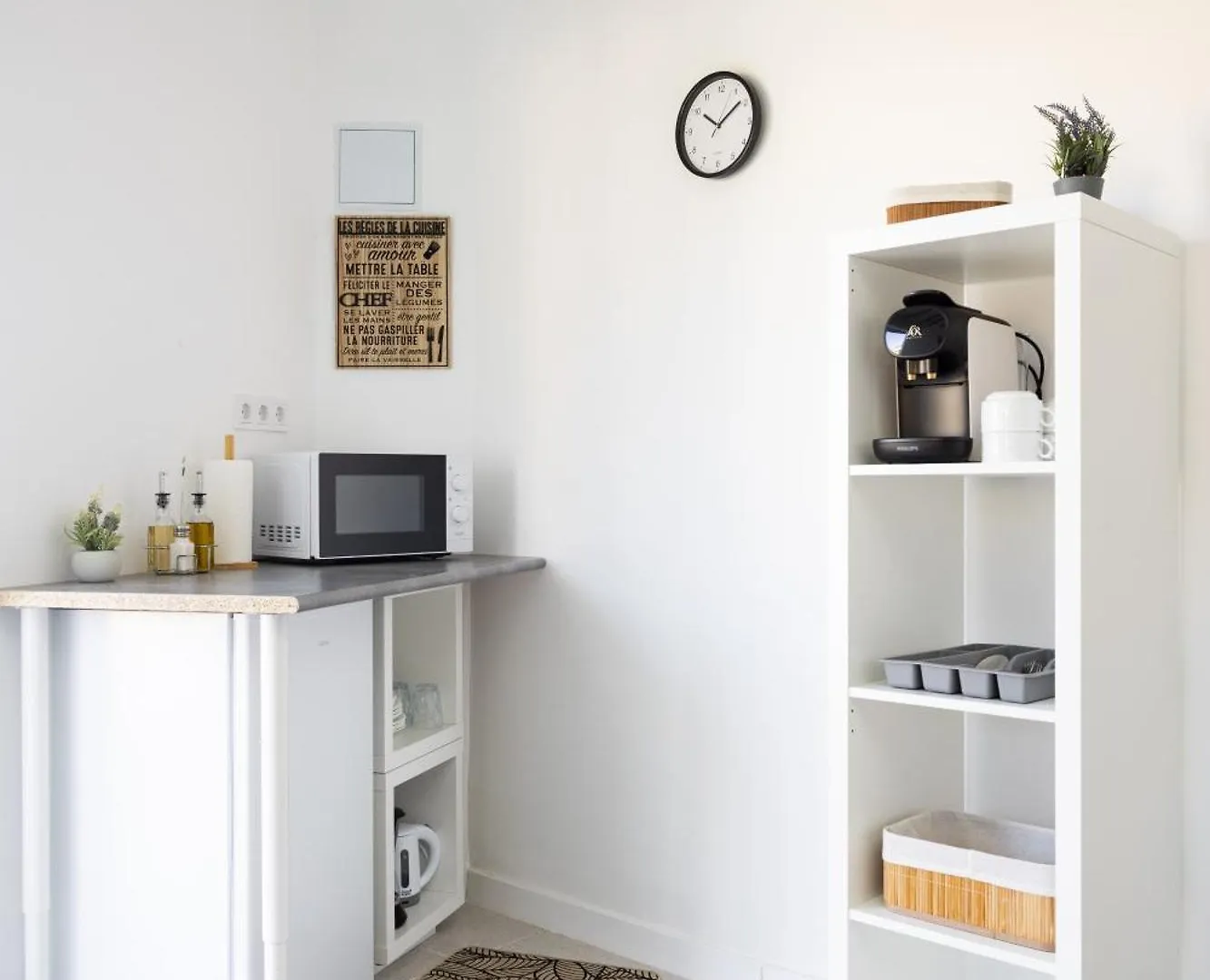 Apartamentos Y Estudios Oasis Tenerife Rentals Con Piscina Climatizada Y Cocina Exterior El Draguito